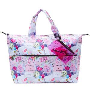 Luv by ~BETSEY JOHNSON~ Large Marly Mix Media Print Weekender Travel Bag